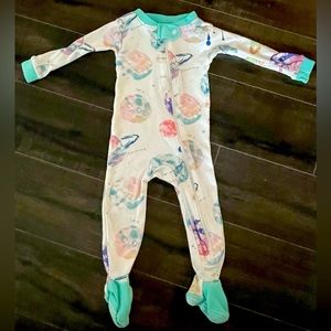 Burt’s Bees - Tie Dye Galaxy Onesie - SIZE: 6-9 Months